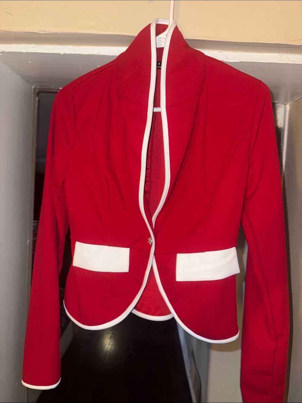 Women’s Red Contrast Trim Blazer Jacket